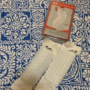 McDavids knee pads youth